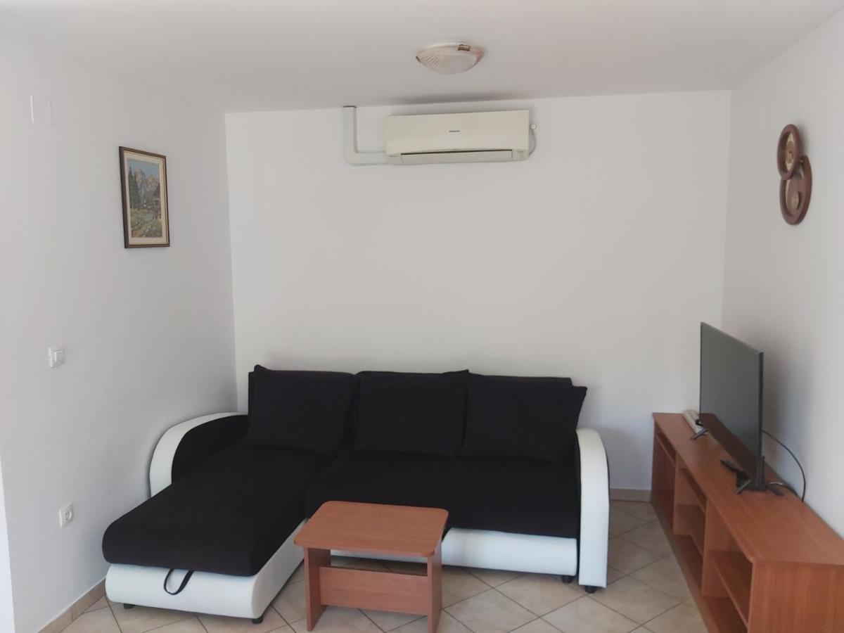 Apartments Petrin Толмин Экстерьер фото